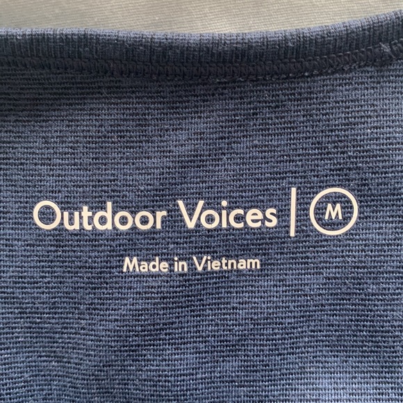 Outdoor Voices Athena Crop Top - navy - Picture 4 of 4